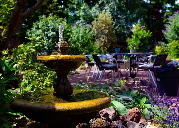 Atalanta-wellness Roermond 'de Archivaris' Bed & Breakfast 3*